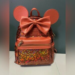 Loungefly Minnie Mouse Sequined Mini Backpack Peach Punch (2 callouts)